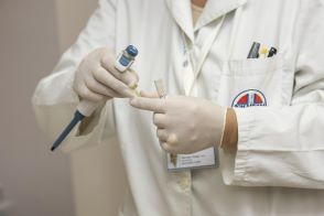 Niepłodność męska - jakie czynniki prowadzą do niepłodności męskiej