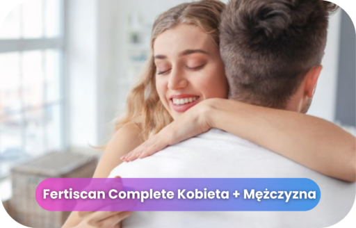 Para obejmująca się z uśmiechem – grafika do badania FertiScan Complete Kobieta + Mężczyzna