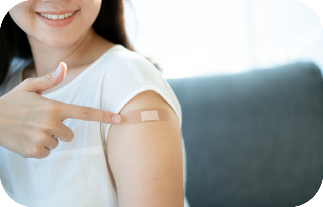 Kobieta po szczepieniu ochronnym przed planowaną ciążą